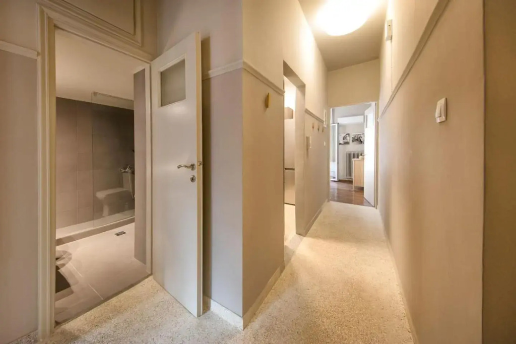 Brand new Modern Apartment with satellite TV