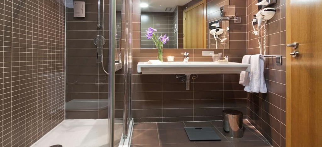 Vale Suites