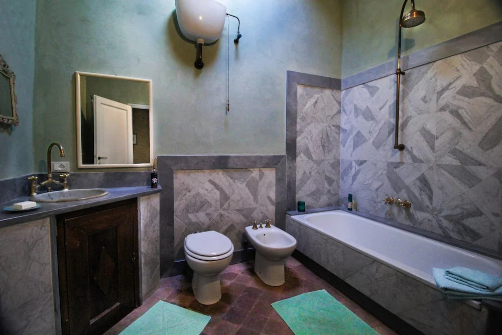 Casa Colli by Vacation in Lucca