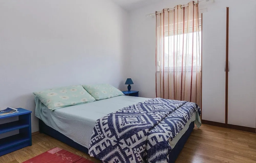 Amazing Apartment in Vir With 2 Bedrooms and Wifi