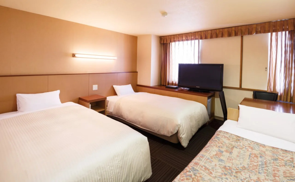 Sunsky Hotel