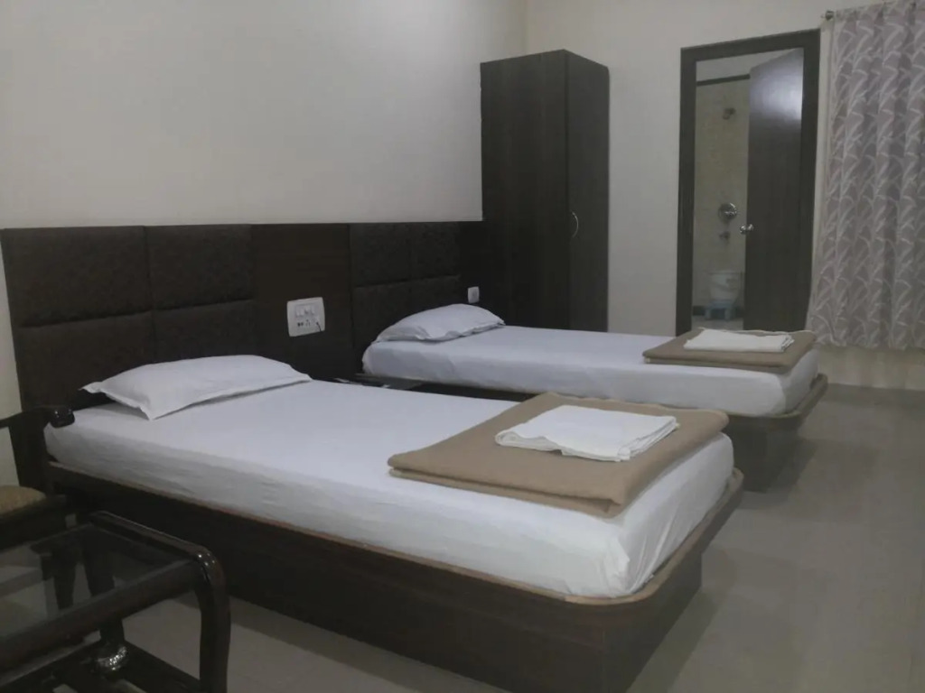 Hotel Saket Heritage