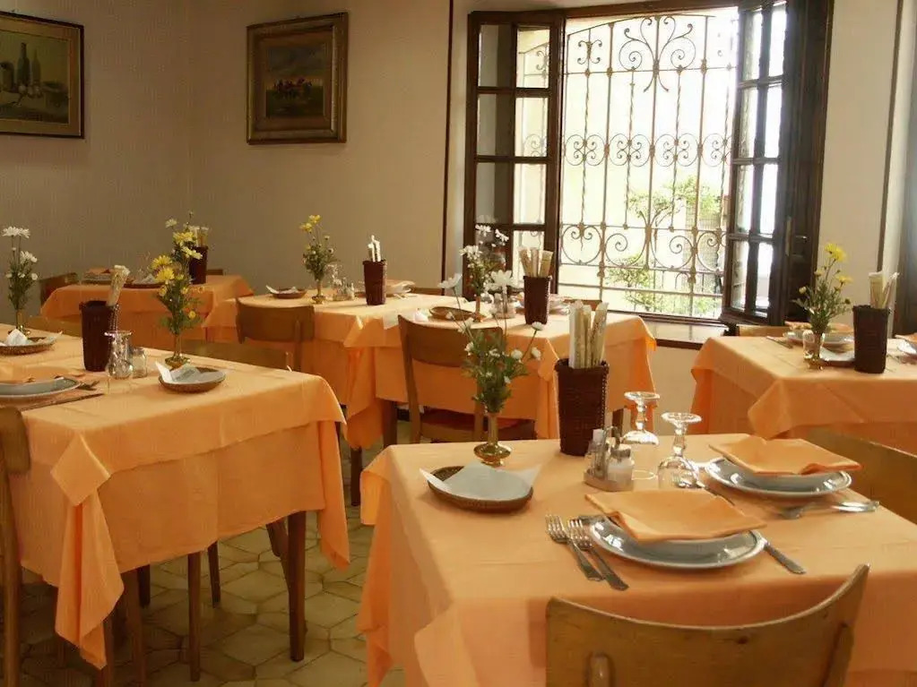 Albergo Corona