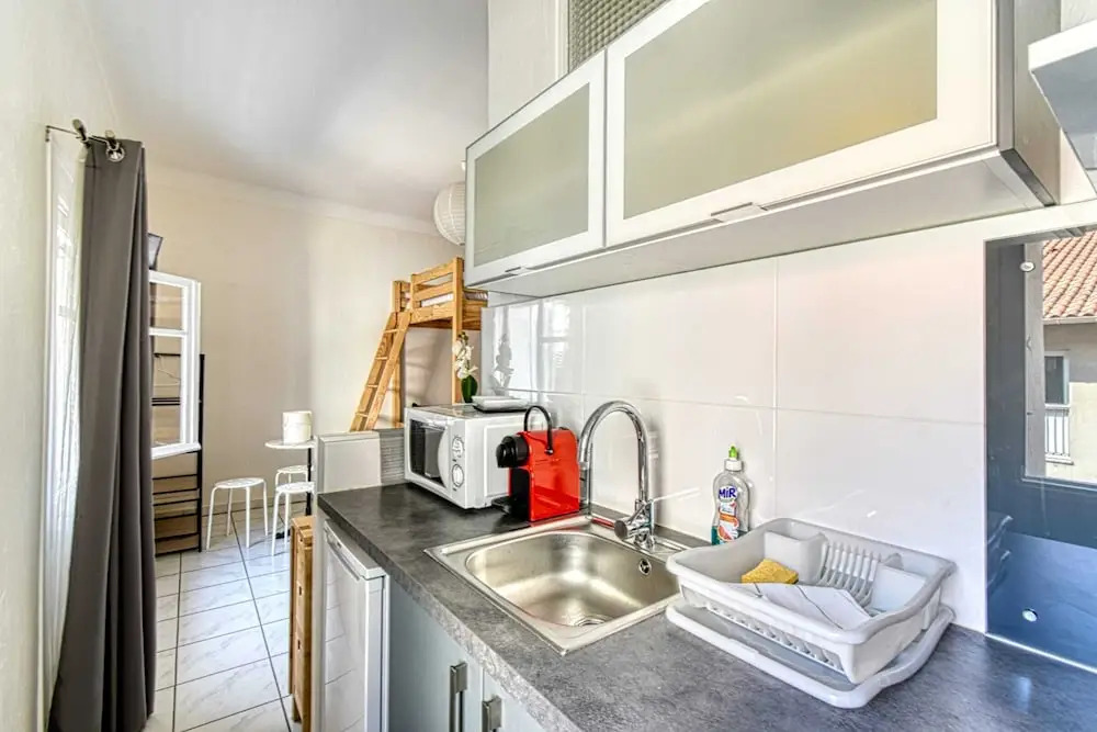 Chic Minimalist Studio - 2 Mins Walk From Palais!
