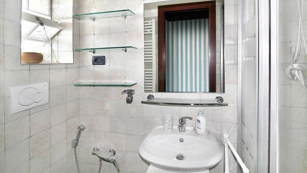 B&B Ines