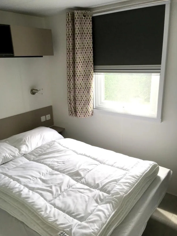 Bungalow With 3 Bedrooms in Les Mathes, With Shared Pool, Enclosed Garden and Wifi - 2 km From the Beach