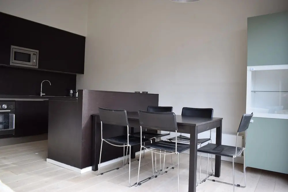 2 Bedroom Home With Private Patio