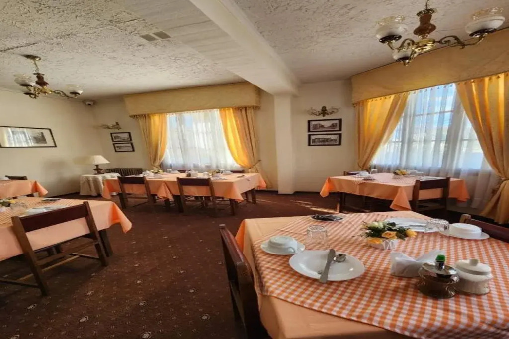 Hotel Mercurio