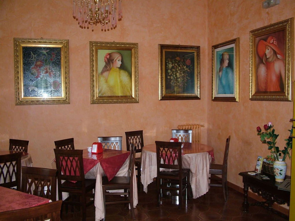 38 Aira Hotels