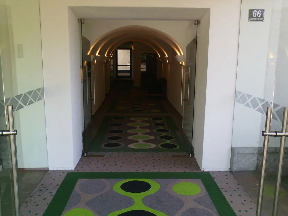 Hotel Retro