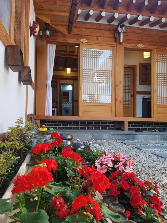 Jeongga Hanok
