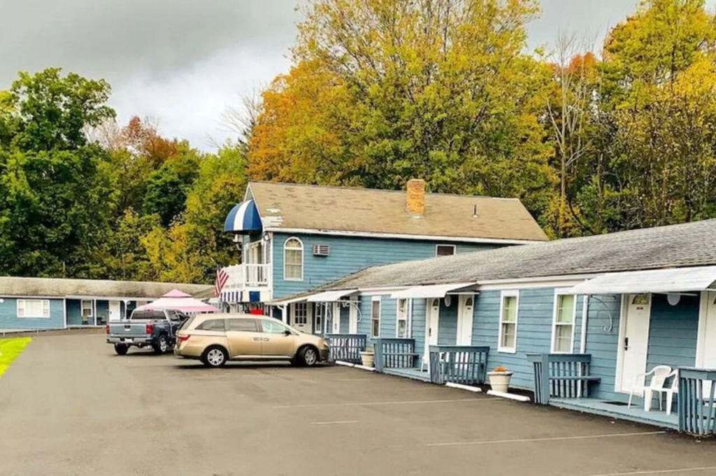 Rodeway Inn Lee