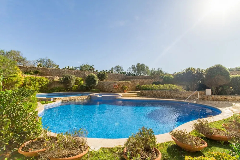 Sunny & Pool Quiet Apart Qala Gozo