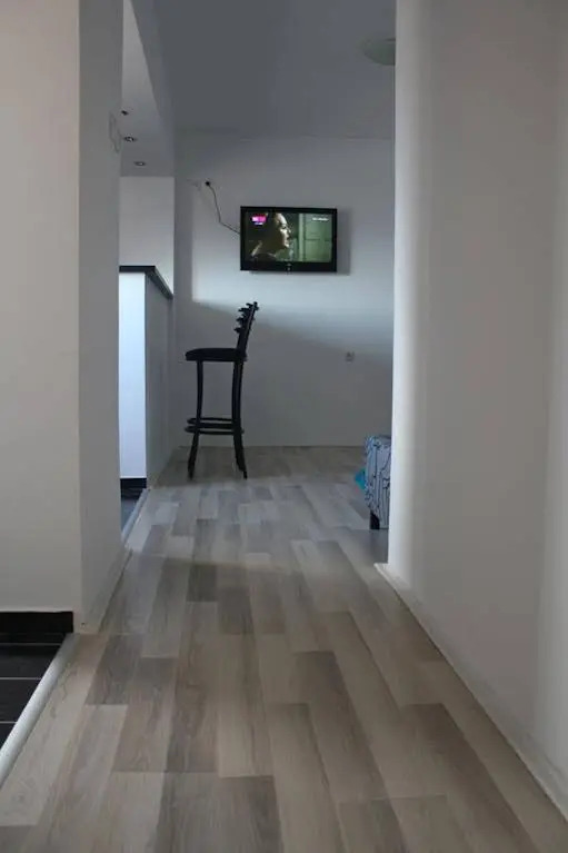 Rooms 018