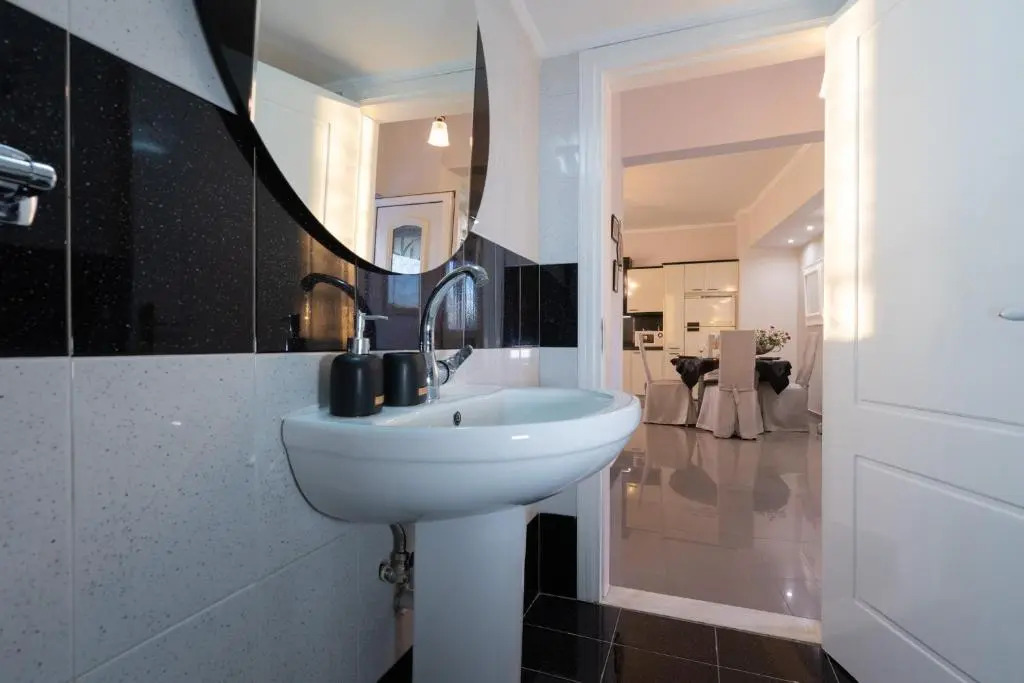 Fontana Luxury Villa Salakos With Pool Near Beach