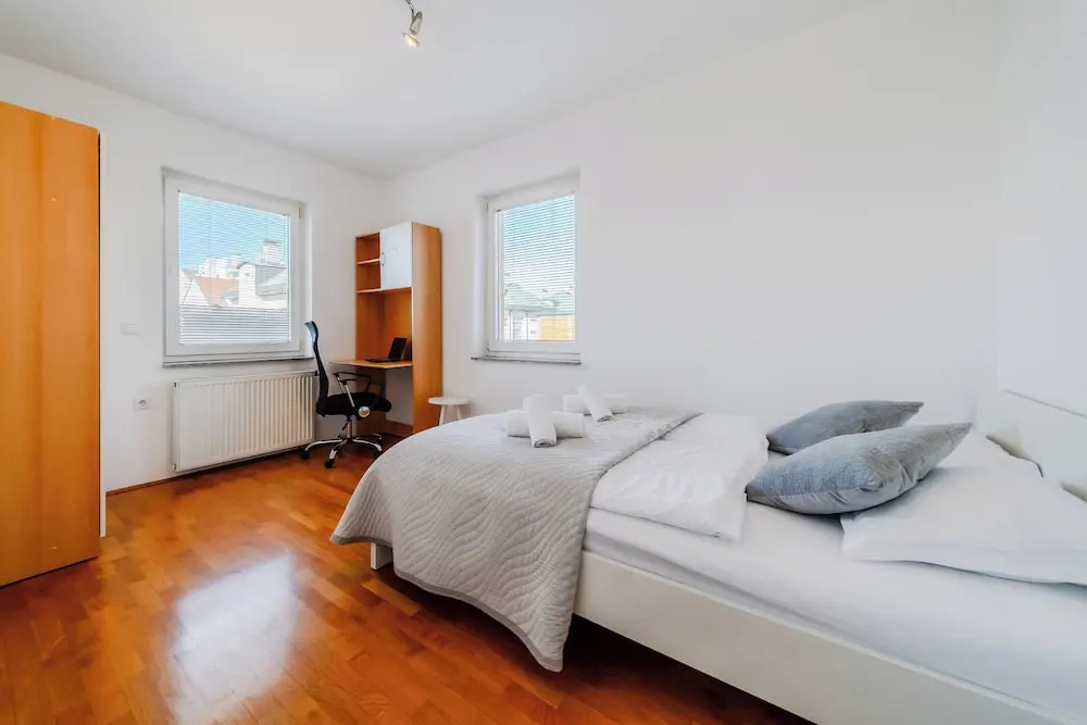 Cherry City Stay Apartment With Parking