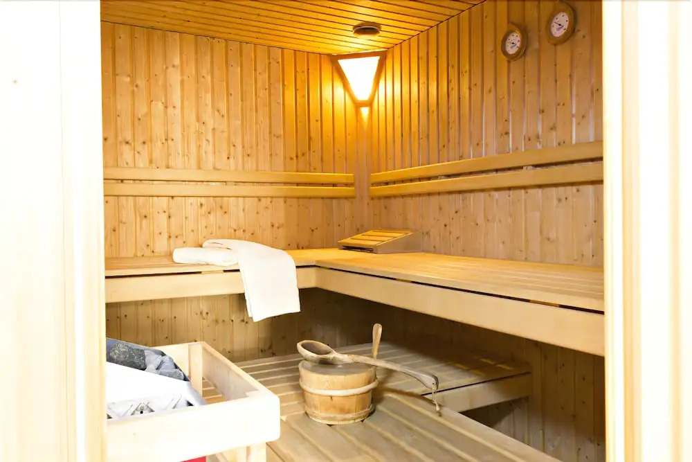 Quadratscha Hotel