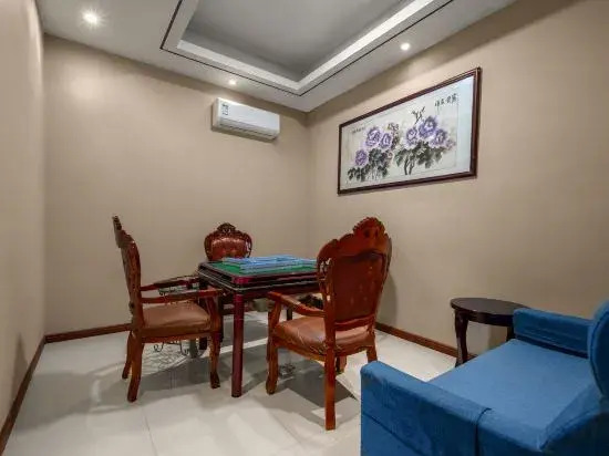 Joy Green Hotel (Chongqing Jiangjin Jiaotong University Shuangfu Campus)