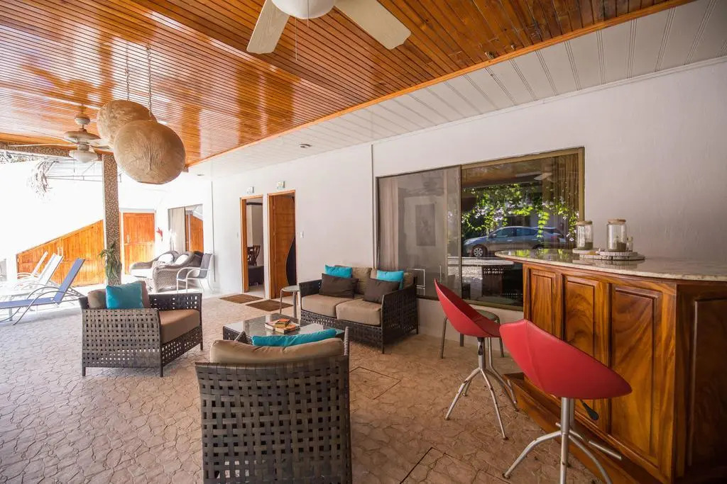 Tuanis Aparthotel