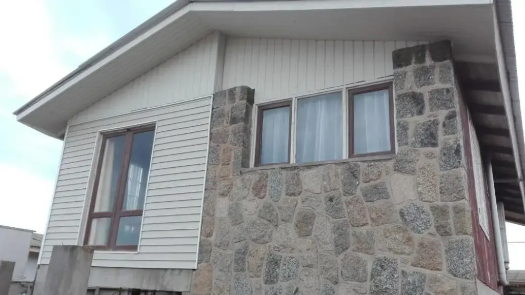 CASA EN PALAFITO
