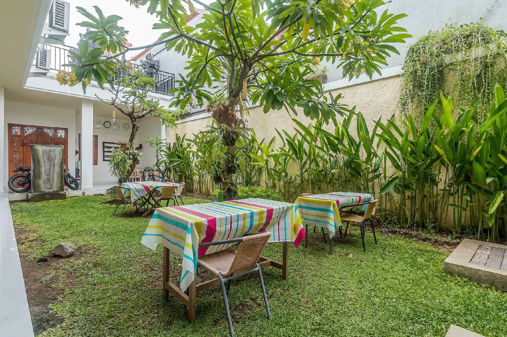 ZEN Rooms Denpasar Mertasari