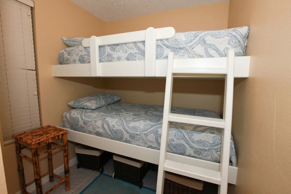 Dunes of Seagrove Condominiums