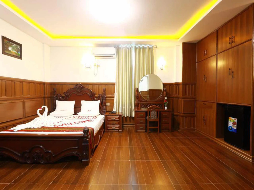 New Tiger Hotel