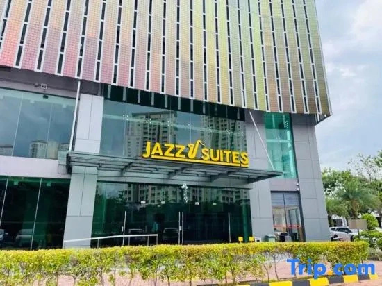 Gurney Seaview 2BR | Bathtub | Luxury Jazz Suites