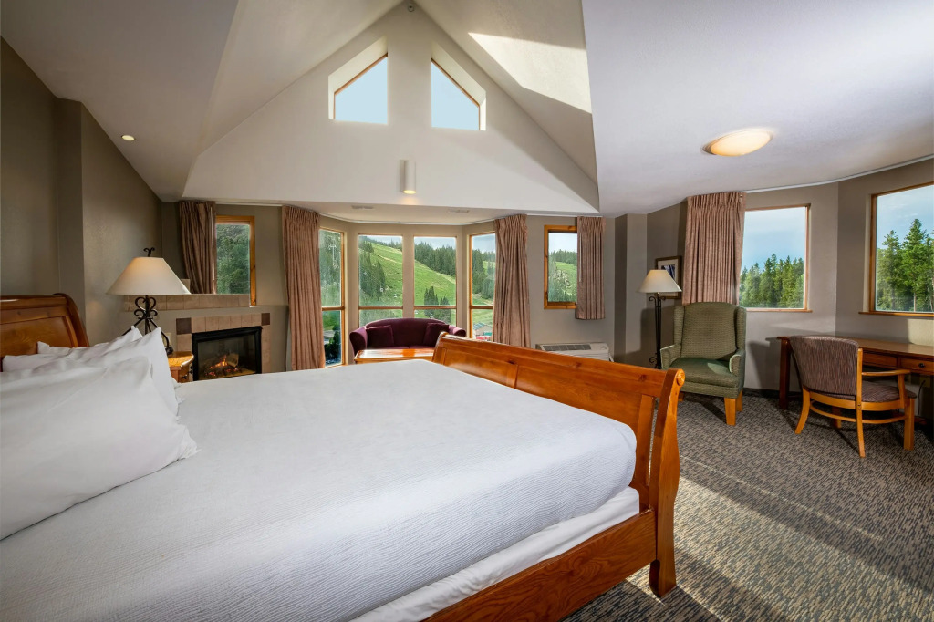 Winter Park Mountain Lodge