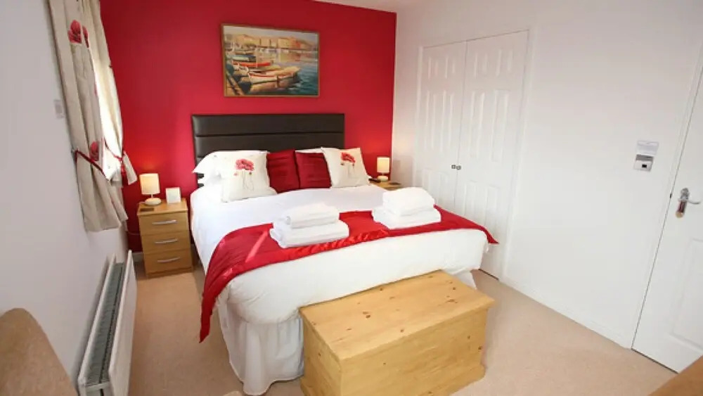 Driftwood in Poole With 3 Bedrooms and 3 Bathrooms