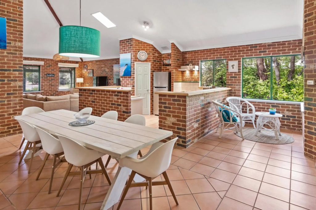 Berties Beach House