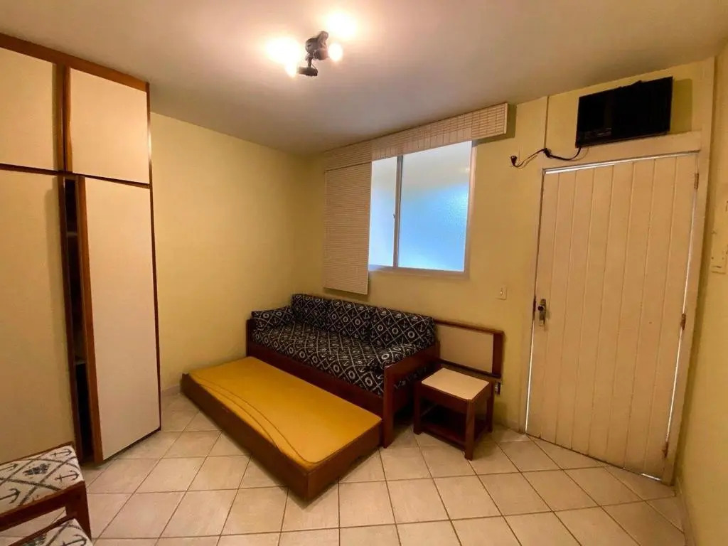 Condomínio com piscina, churrasqueira, sauna e MARINA P LANCHA - WiFi 200Mbps - 1qt e sala com 2 ar condicionados