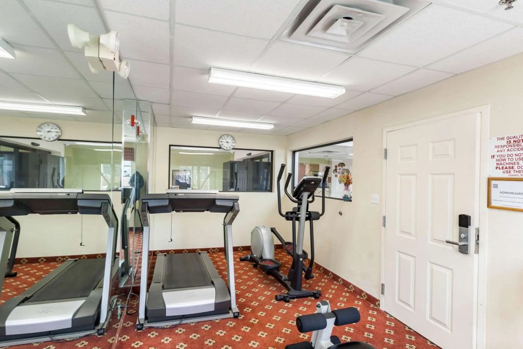 Quality Inn Near Seaworld - Lackland