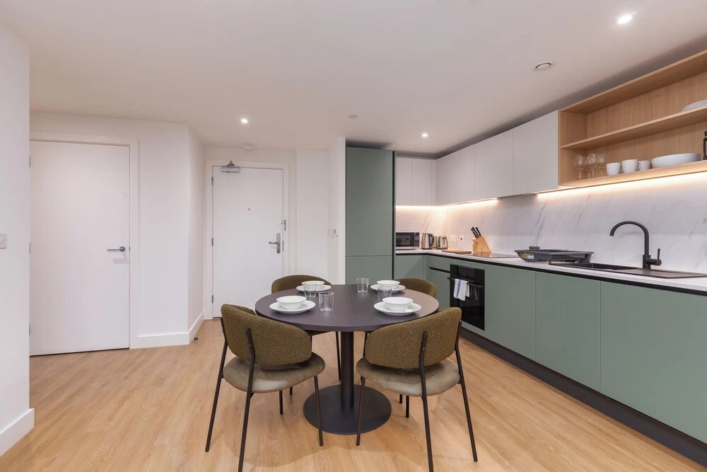 Verdant in Bristol With 1 Bedrooms and 1 Bathrooms