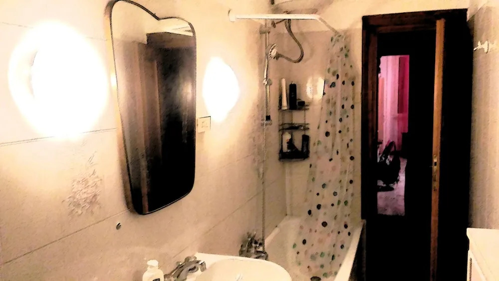 Olive's Double Room
