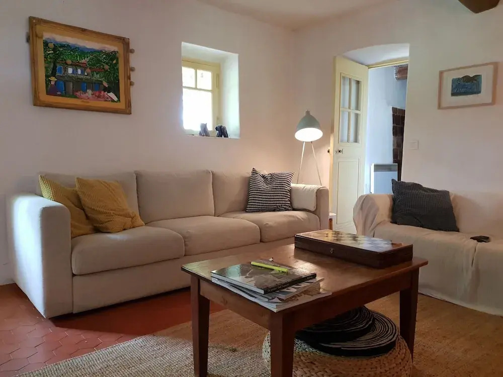 Farmhouse, With Large pvt Pool in Provence