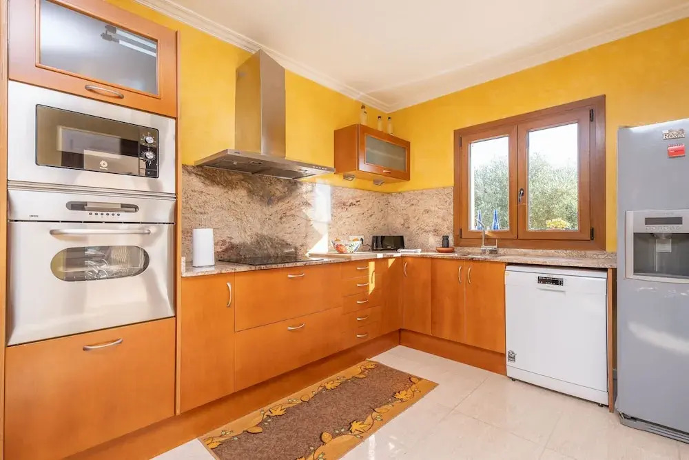 NEW!! Villa Can Albons