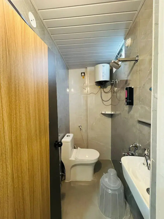 Wildwings Premium Hotel