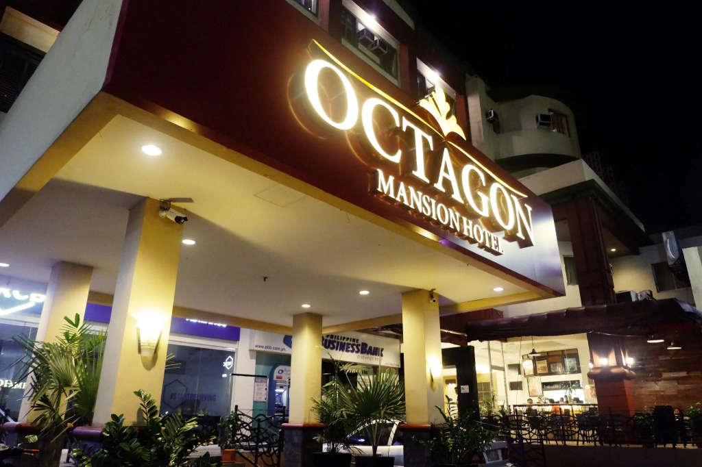 Majestic Hotel (formerly Octagon Mansion Hotel)