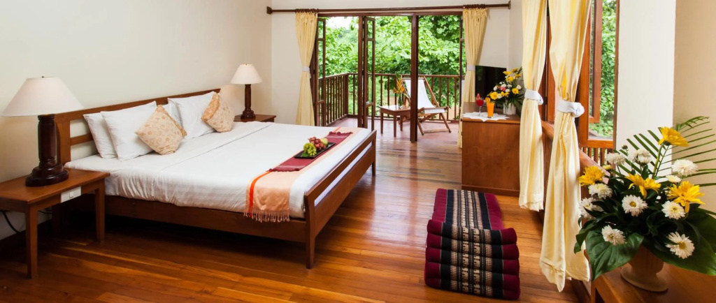 Riverhouse Resort