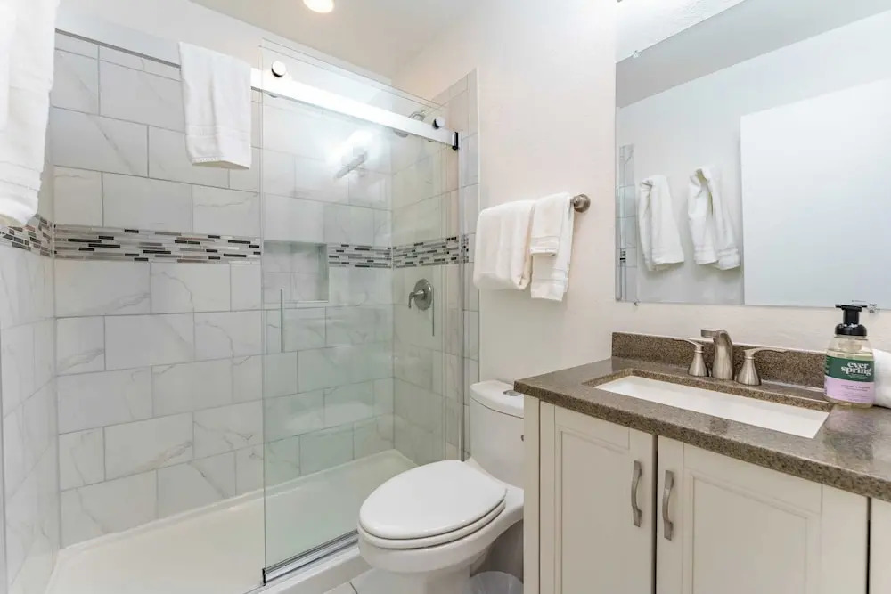 Walk to Lake, Dining+shops 5mins to Ski Resort Incline Paradise by Avantstay