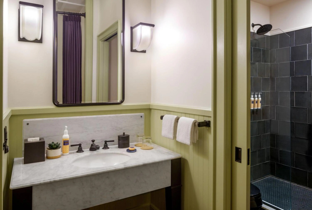 The Barnett JDV by Hyatt