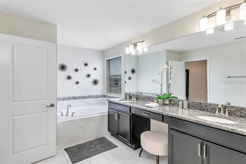 4815KING, Kissimmee, US