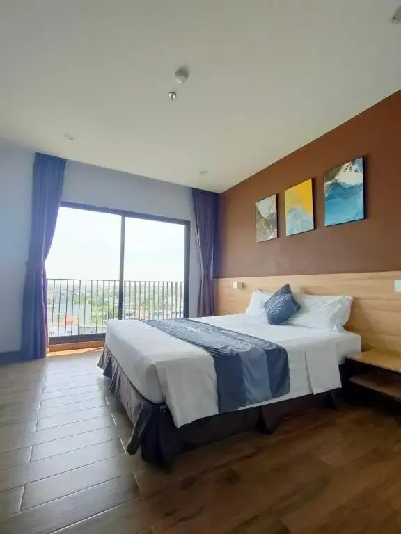 KingSales Hotel