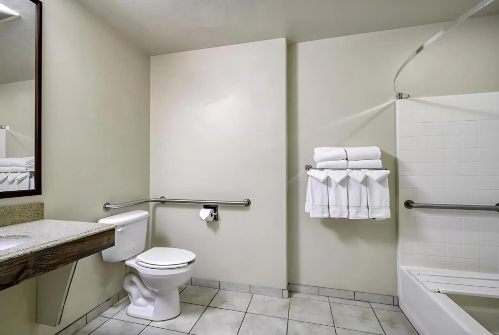 Yellowstone Park Hotel