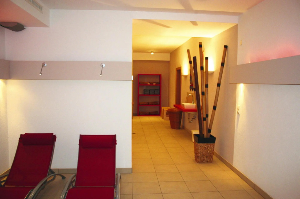 Alps Lodge