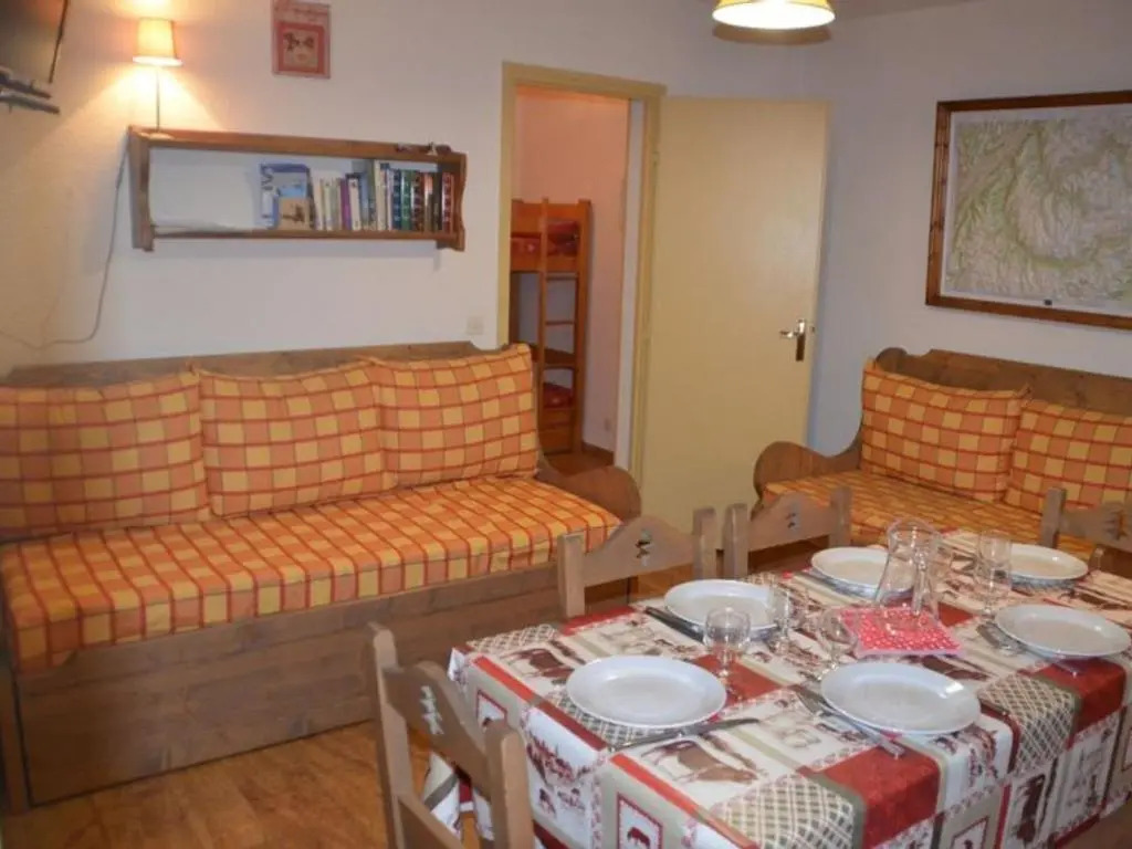 Appartement Les Menuires, 2 pièces, 6 personnes - FR-1-452-23