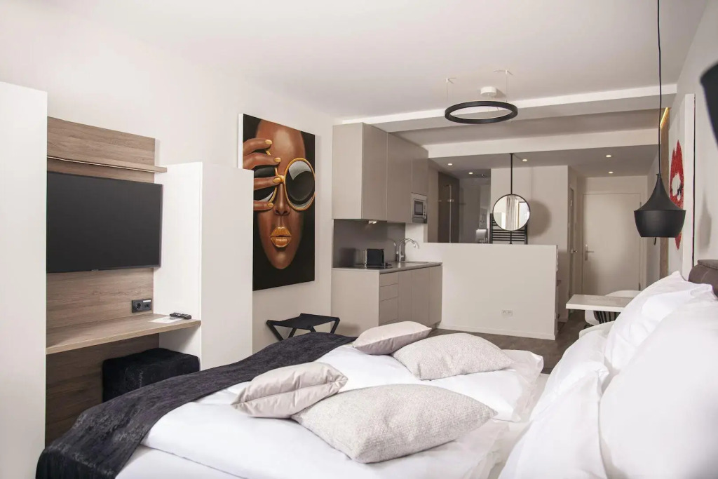The Faces Berlin Apartments
