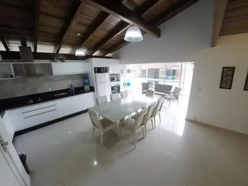 A075 - Ed. Mônica, cobertura duplex