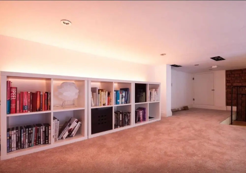 Beautiful 2 Bed Duplex w/ Mezzanine in City Centre